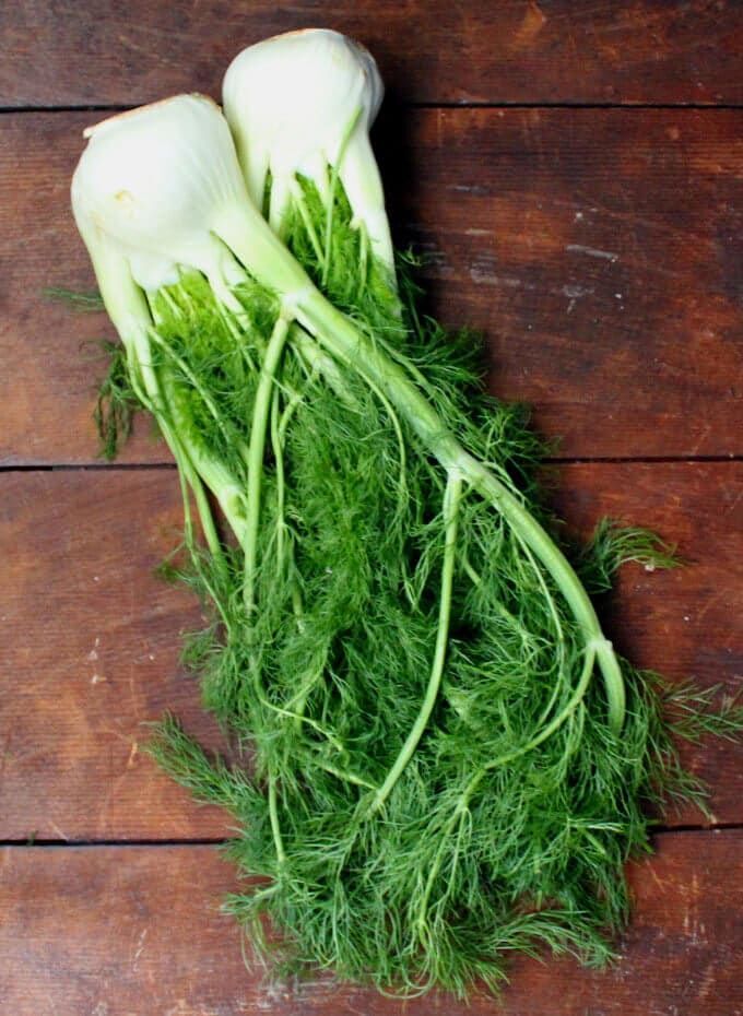 Fennel With Tops Go Naked Veg